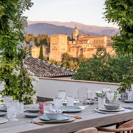 Chezmoihomes Carmen De Apperley *