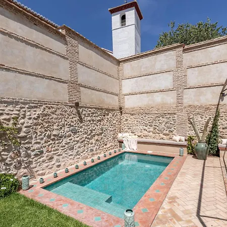 Chezmoihomes Carmen De Apperley Дом отдыха *