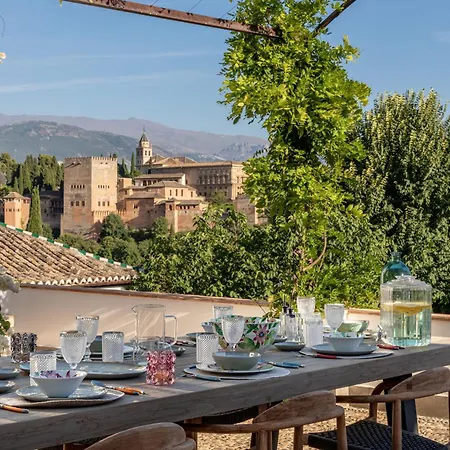 Chezmoihomes Carmen De Apperley *