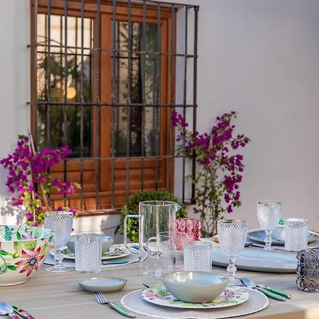 Chezmoihomes Carmen De Apperley Дом отдыха *